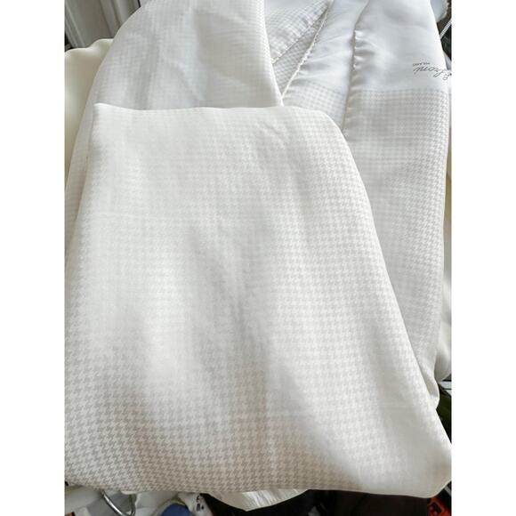 100% Silk Womens LONG rectangular cream scarf pashima HOUNDSTOOTH fringe ITALY - Picture 3 of 8